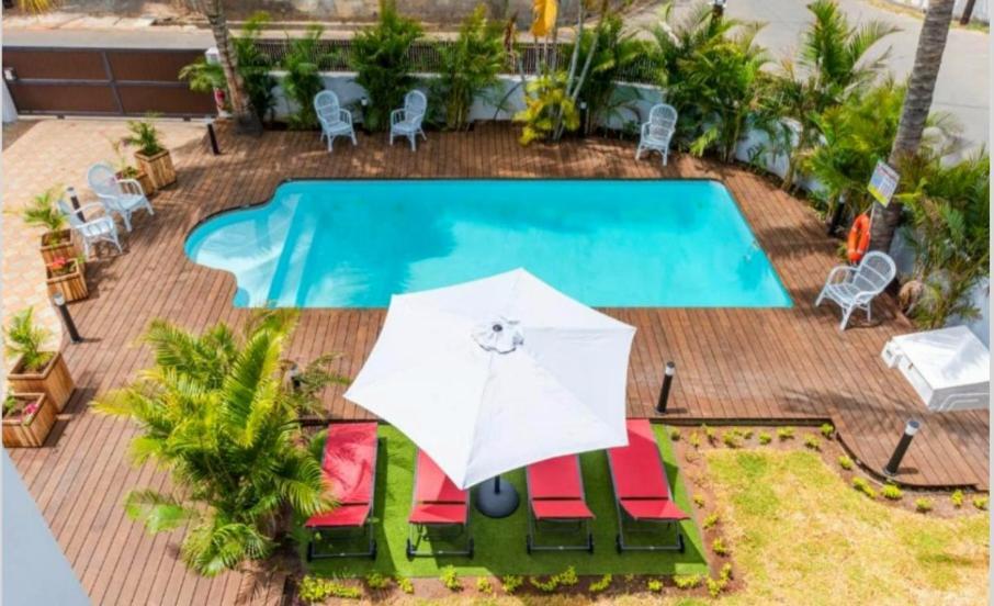 Sweet Beach Apt-Pool, Terrace, Ground Floor, Few Steps From Beach! Flic en Flac Экстерьер фото