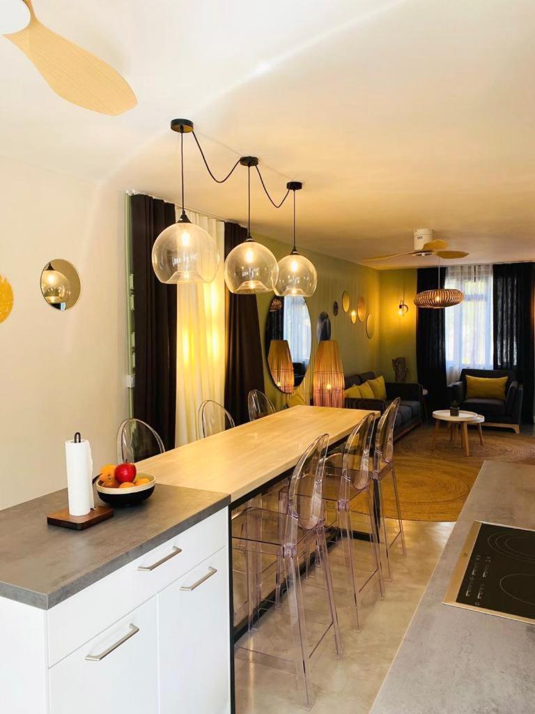 Sweet Beach Apt-Pool, Terrace, Ground Floor, Few Steps From Beach! Flic en Flac Экстерьер фото